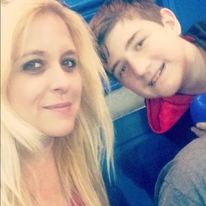 Meet your Posher, Crystal